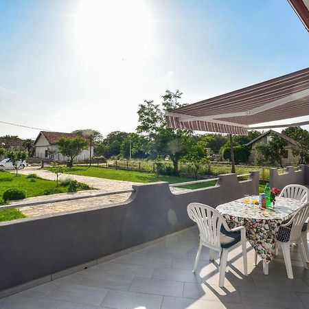 Ankin Dvor Villa Galovac  ภายนอก รูปภาพ