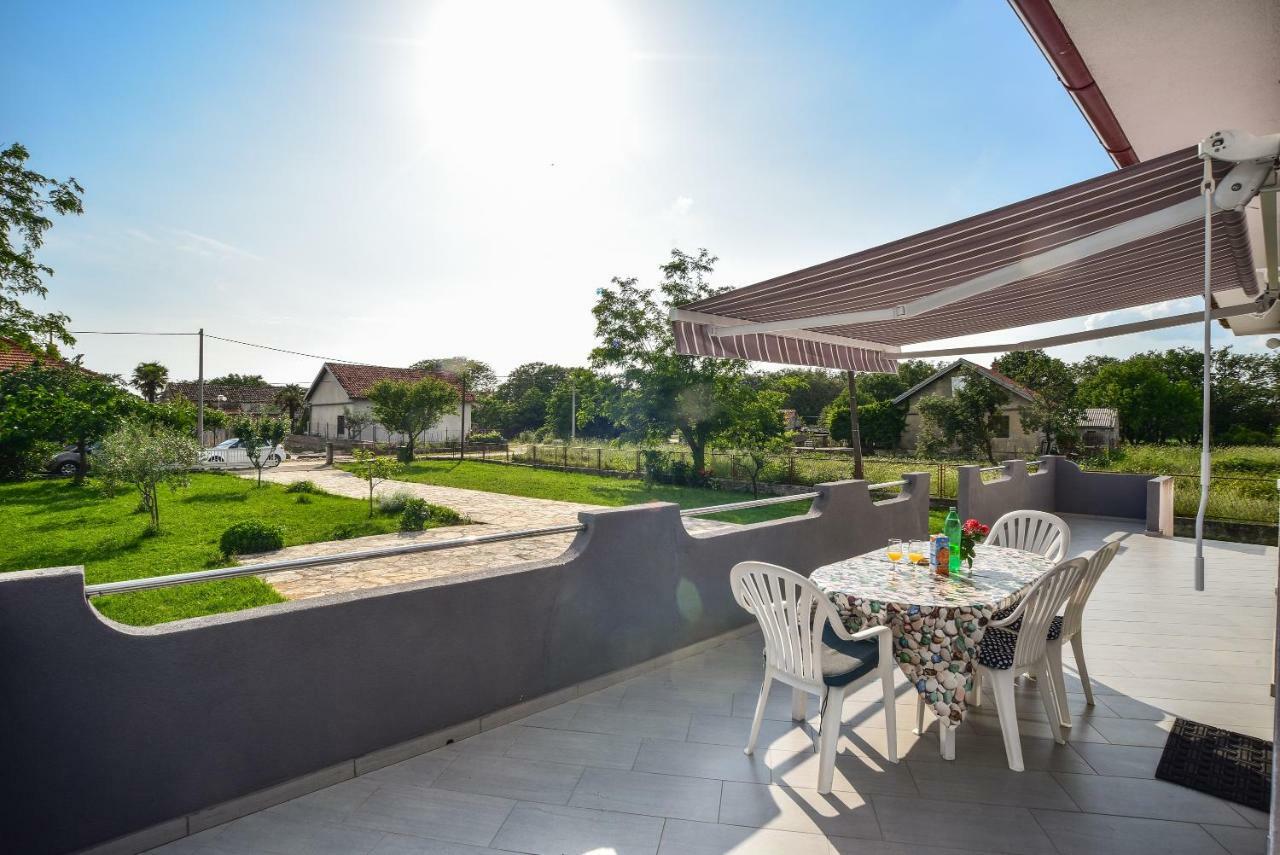 Ankin Dvor Villa Galovac  ภายนอก รูปภาพ